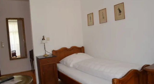 Confort simple chambre avec balcon Jahrhunderthotel Leipzig