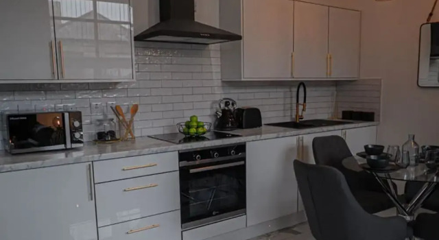 Апартаменты Executive Spire Accommodations Ltd.