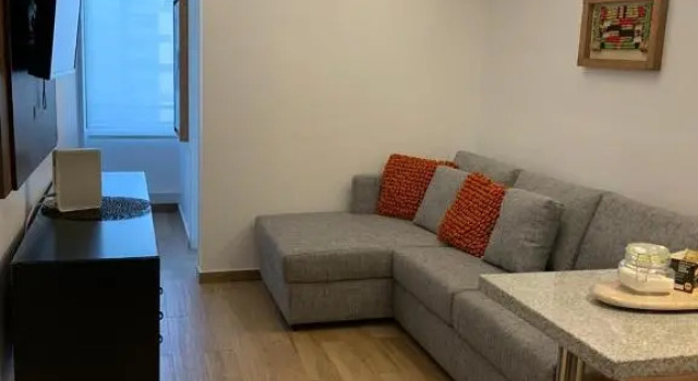 Apartament Condo Amueblado, ENCOMENDEROS 200 El Golf, Las Condes Santiago con vista al Costanera Center, Забронировать Отель Отели Сантьяго с парковкой, рядом с Станция метро Pedro de Valdivia, Парковка