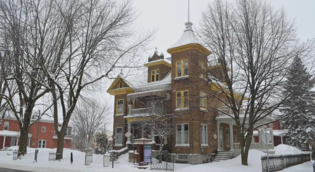Le 100 St-Laurent, Boek Hotel Hotels in Mauricie met ontbijt, Ontbijt