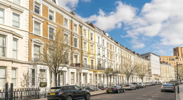 NEW 1 Bedroom Earls Court Flat Centre of London