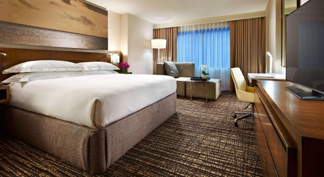 Двухместный номер Hilton San Diego Mission Valley