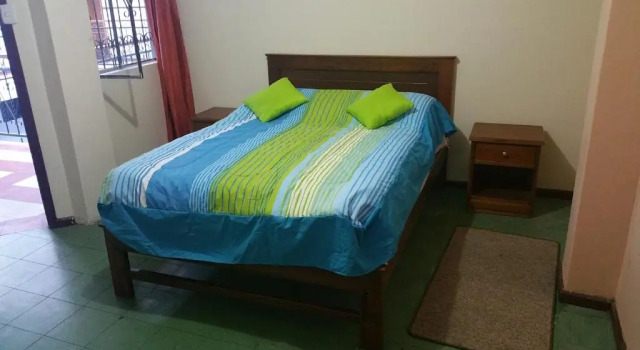 Hostal Montufar, Забронировать Отель Отели Кито с завтраком, рядом с Santo Domingo Square, Завтраки