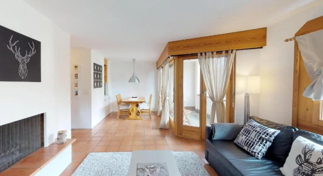 Maurus A3, Book Hotel St. Moritz 