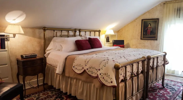 The White House Inn, Varaa Bed and Breakfast Cooperstown New York State