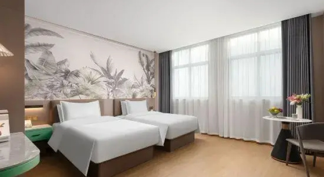 Люкс Premier Platinum Yunxi Pool Terrace Cinema Hotel (Xiaoshun Town Jinhua Jinyi Renkang Hospital Branch)
