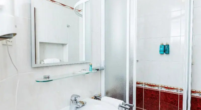 Двухместный номер Standard с балконом Hotel Savoy