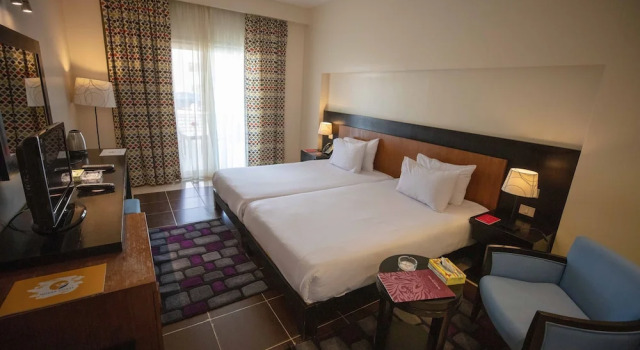 Номер Deluxe Mousa Coast Hotel & Spa