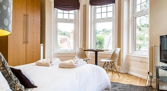 Студия с видом на сад Alum Chine Beach House