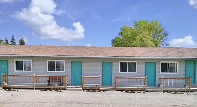 Moosomin Motel, Prenota Motel Hotel economici a Saskatchewan