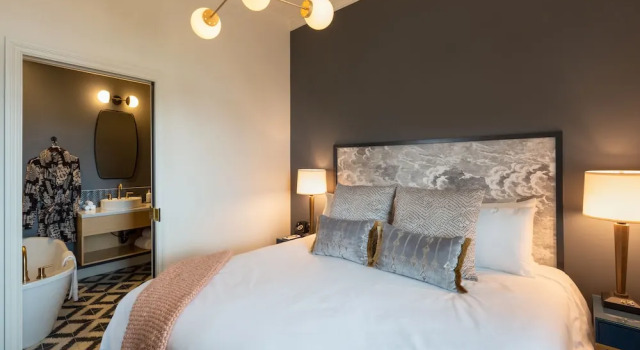 Номер Standard Пентхаус с 2 комнатами с балконом Atticus Hotel
