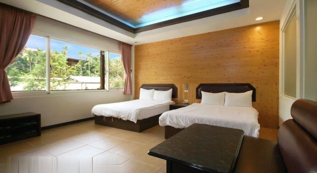 Mei Zhi Lin Holiday Homestay, Boek Bed and Breakfast Hotels in Mei-tzu-ch'i met parkeren, Parkeren