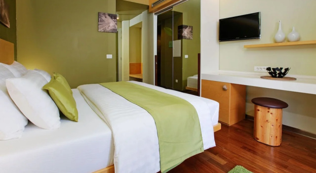 Двухместный номер Standard с балконом и с красивым видом из окна Boutique Hotel Bol