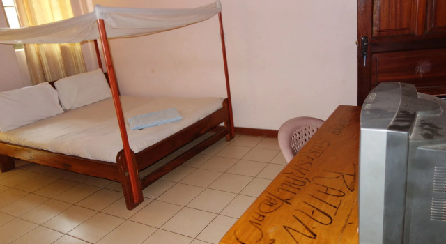 Satellite Hotel, Rezervați Hotel Kampala Uganda