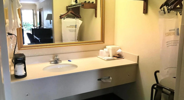Люкс Best Western Inn & Suites