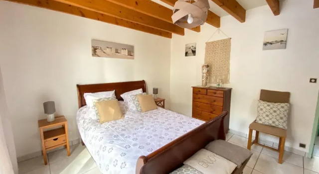 Коттедж Holiday Home, Grayan-et-l'hopital