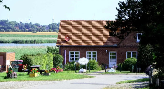 Коттедж Fehmarn Ostseeferien FH4Haus Schilfrauschen 1301