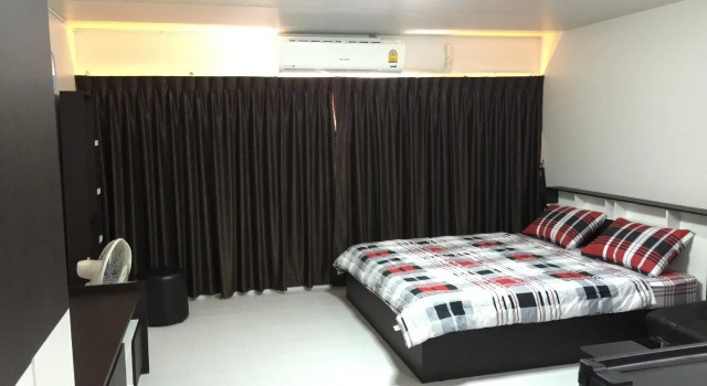 Muangthongthani Rental by Khun Dan