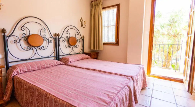Hotel Rural Serrella