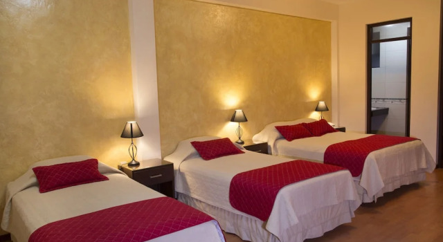 Трёхместный номер Standard Hostal Granny