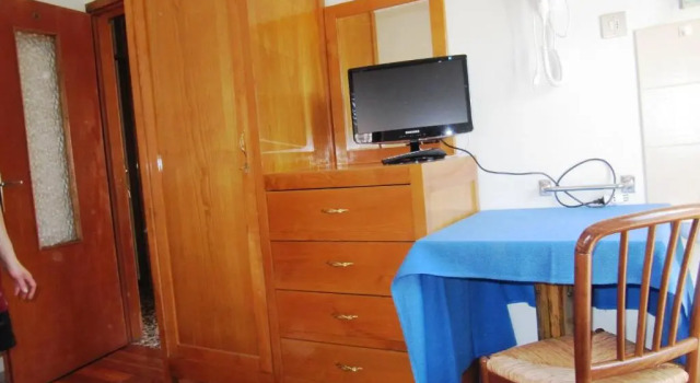 Трёхместный номер Standard Albergo Eden