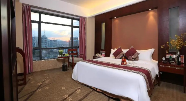 Standard Kahden hengen huone Ramada Longyan