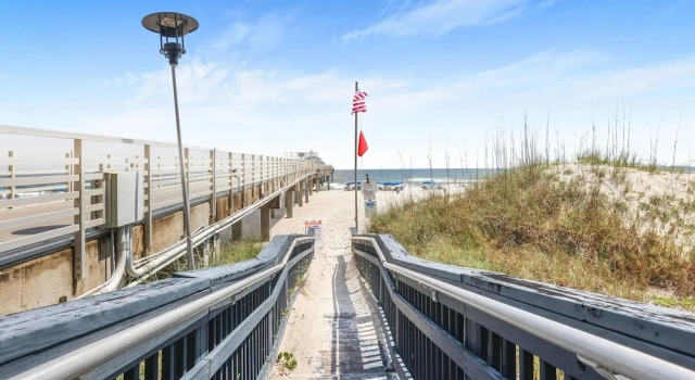 Коттедж Four Seasons 502-e Fishing Pier Newly Remodeled 3 Bedrooms