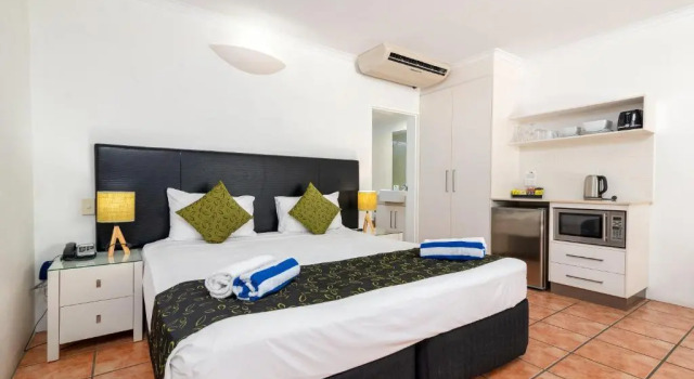 Люкс с 2 комнатами Paradise On The Beach Resort