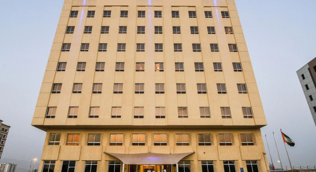Capital O 187 Action Hotel, Забронировать Отель Отели Рас-Аль-Хайма 3 звезды, 3*