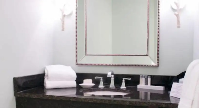 Номер Premium Carriage House Inn