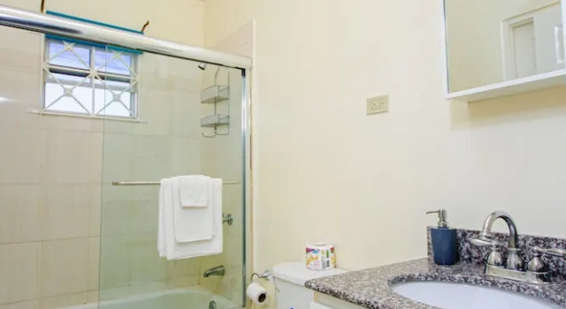 Вилла Comfort 123 Drax Hall Country Club Villa