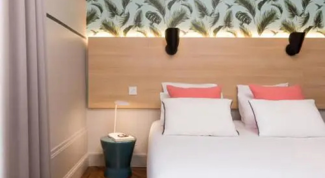 Digital Appartement Mi Hotel, Rezerwuj Hotel Hotele w Rhône z parkingiem, Parking