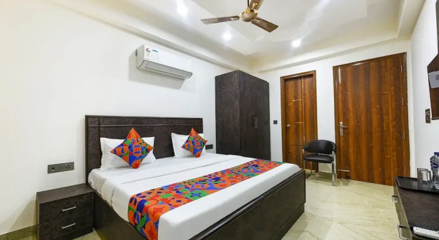 Номер Deluxe Fabhotel Rudraksh Residency