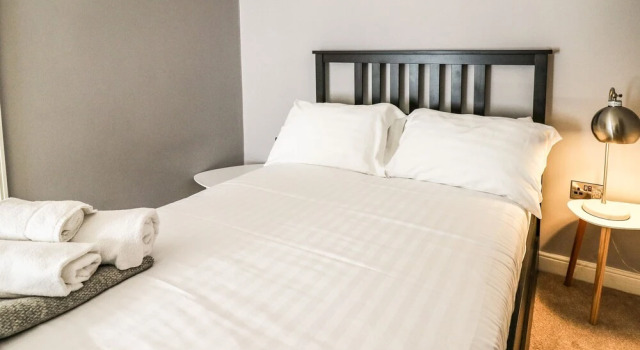 Water Street, Book Hotel Aberaeron Ceredigion