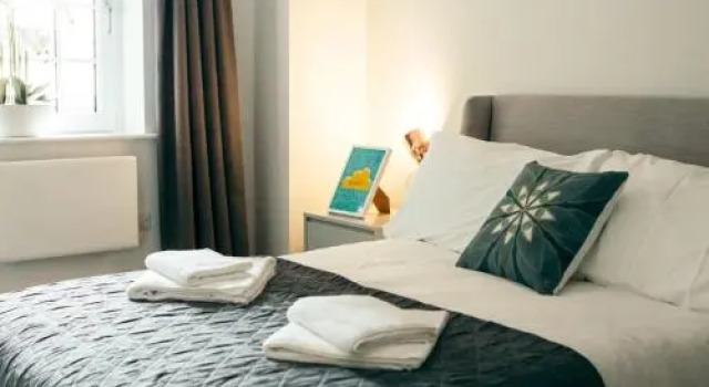 New Apartment in City Centre & Close to Stadiums, Забронировать Апартаменты/квартира Кардифф Гламорган, рядом с La Mostra Gallery