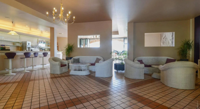 Le Terrazze Sul Lago Residence & Hotel