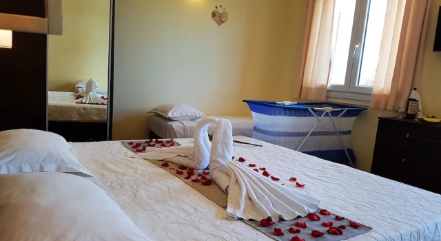 Двухместный номер Comfort с балконом Sonia Hotel & Suites