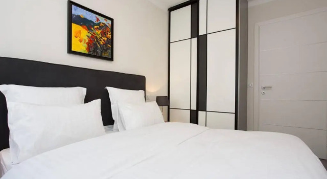 Marriott : 2 Beds/2 Baths Sea View, Забронировать Отель Канны Приморские Альпы, рядом с Gambetta Market