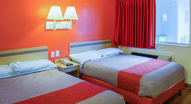 West Ashley Inn