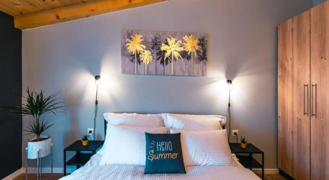 DreamStone Kolan, Đặt Khách sạn Kolan Pag Island