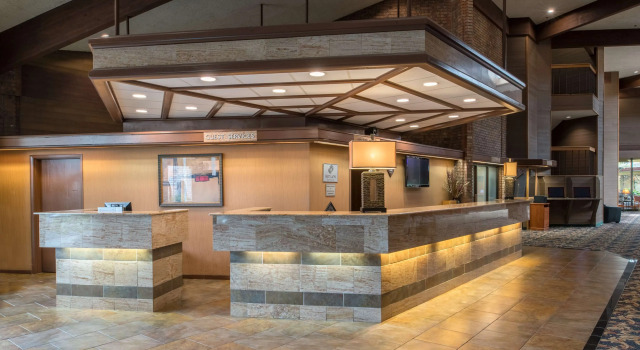 Red Lion Hotel Pasco Airport & Conference Center, Забронировать Отель Паско Tri-Cities
