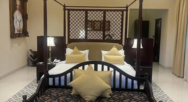 Люкс Royal Royal Orchid Metropole Mysore