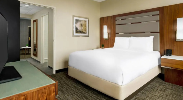 Номер Classic Valley Forge Casino Resort