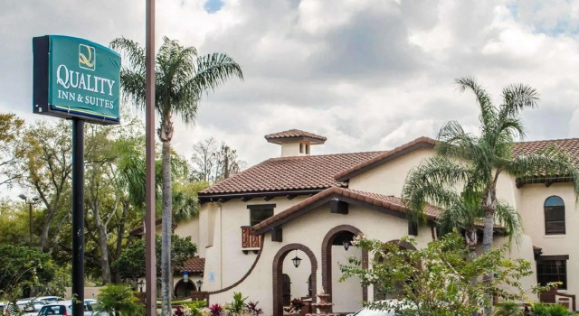 Clarion Pointe Tampa-Brandon Near Fairgrounds and Casino, Boek Hotel Brandon Florida