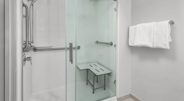 Двухместный люкс Holiday Inn Express Hotels & Suites Greenville-Spartanburg/Duncan by IHG