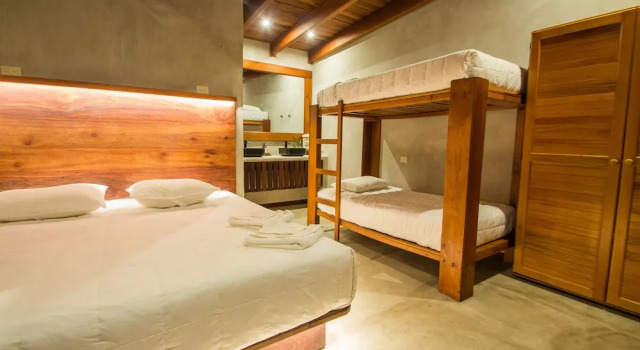 Hotel Gringo Perdido, Book Hotel El Remate Peten