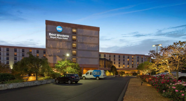 Номер Deluxe Best Western Royal Plaza Hotel and Trade Center