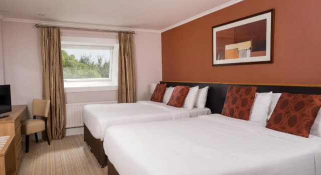 Семейный номер Standard Strangford Arms Hotel