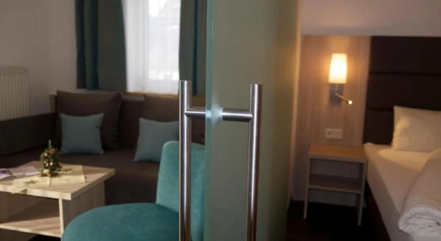 Hotel Moser, Rezerwuj Hotel Hotele w Karyntia z parkingiem, Parking