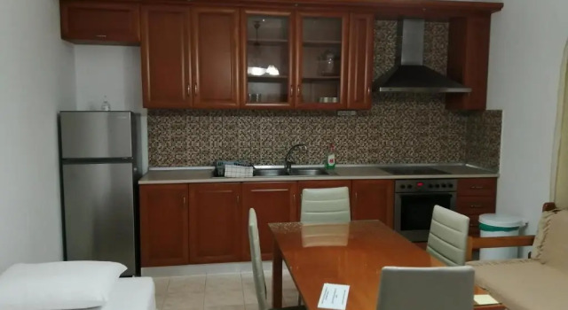 Апартаменты Irini Apartments